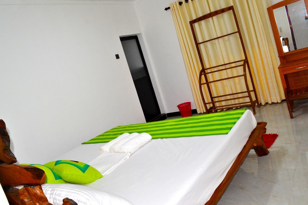 Hewage Resort Anuradhapura Exterior foto